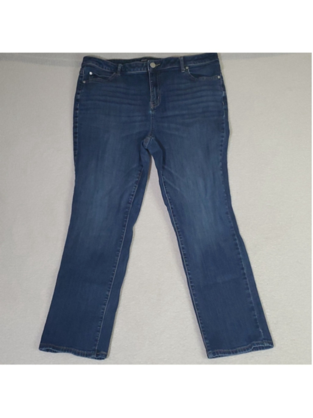 Simply Vera by Vera Wang Women' Size 16S straight leg jeans